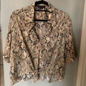 Snake print short sleeve blouse